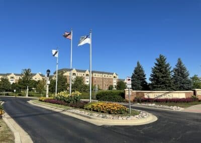 The Joy of Independent Living at Park Place of Elmhurst: A Prime Location with a Nearby Hospital